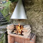 Evelyn's - Giardino&bbq Apartman
